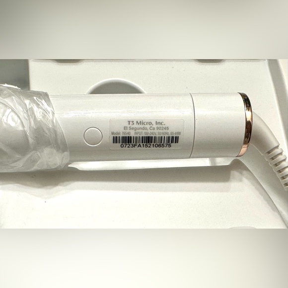 NIB - NEVER USED T3 Singlepass Curl 1” - Picture 5 of 6